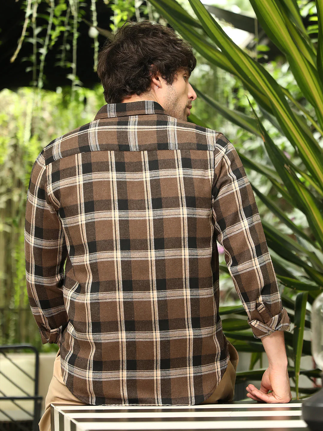Button-Down Ombre-Plaid Shirt - Image 4