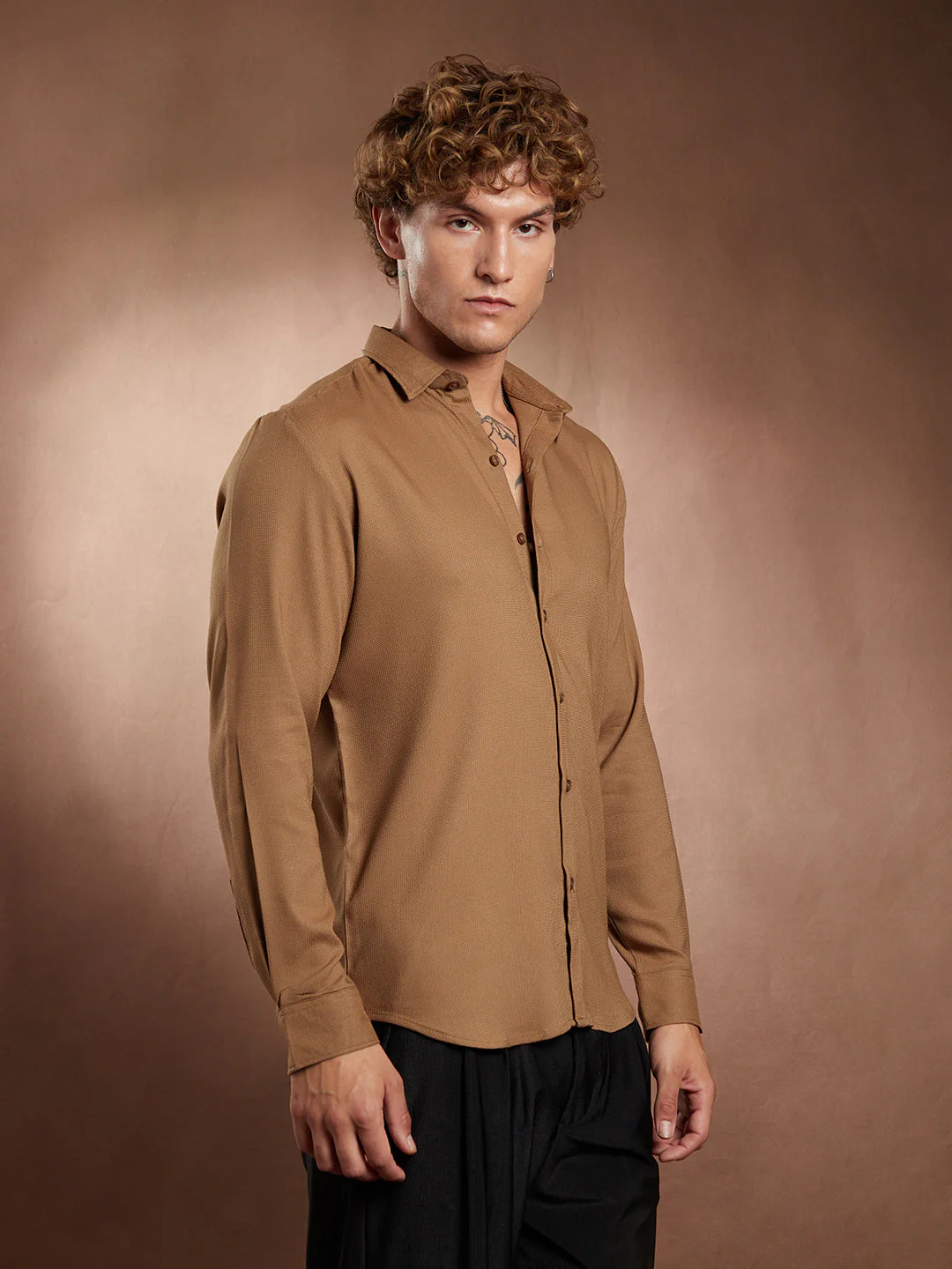 Solid Waffle-Weave Shirt - Image 3