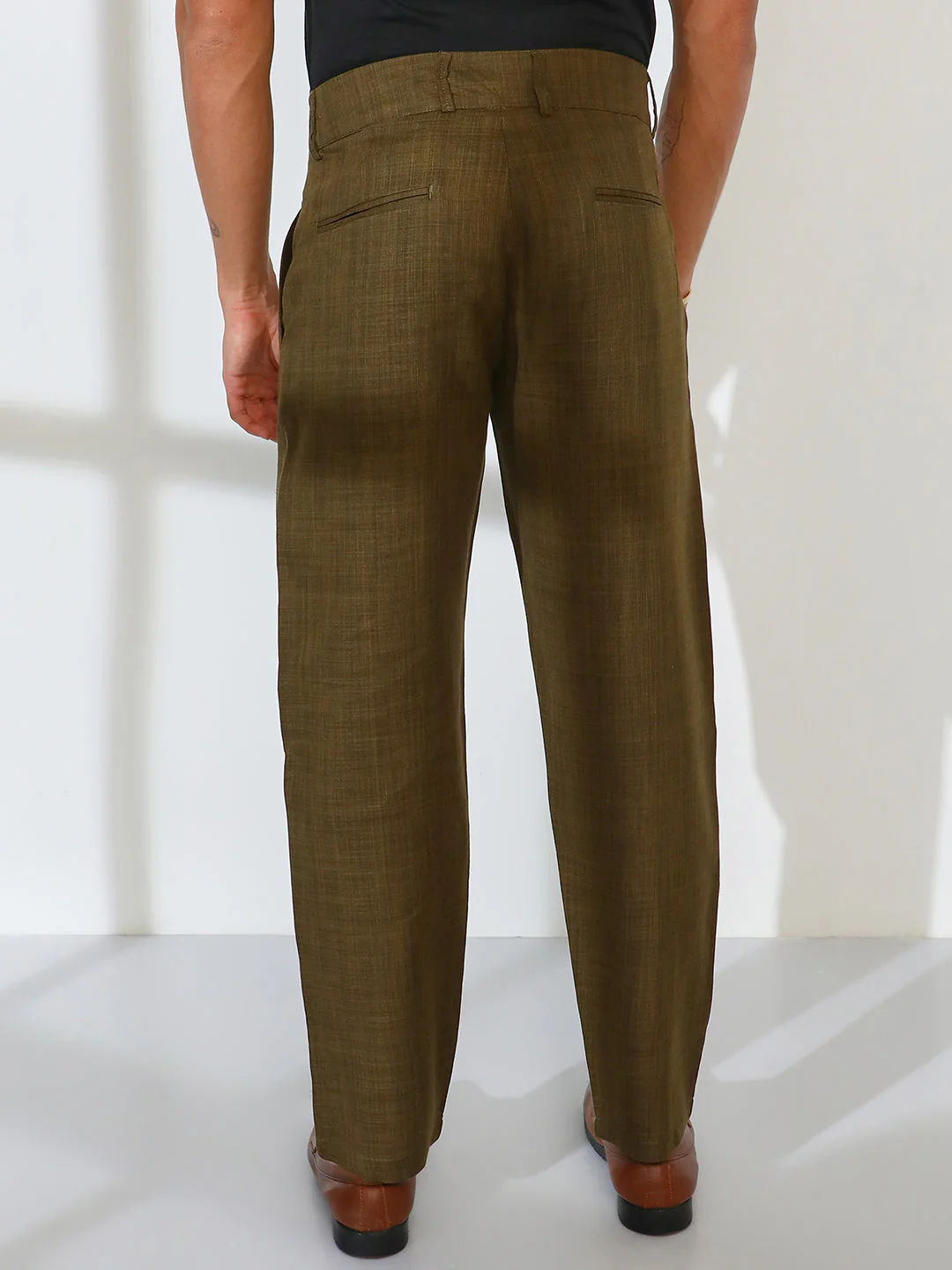 Lightweight - Tailored Linen-Blend Trousers - Image 4
