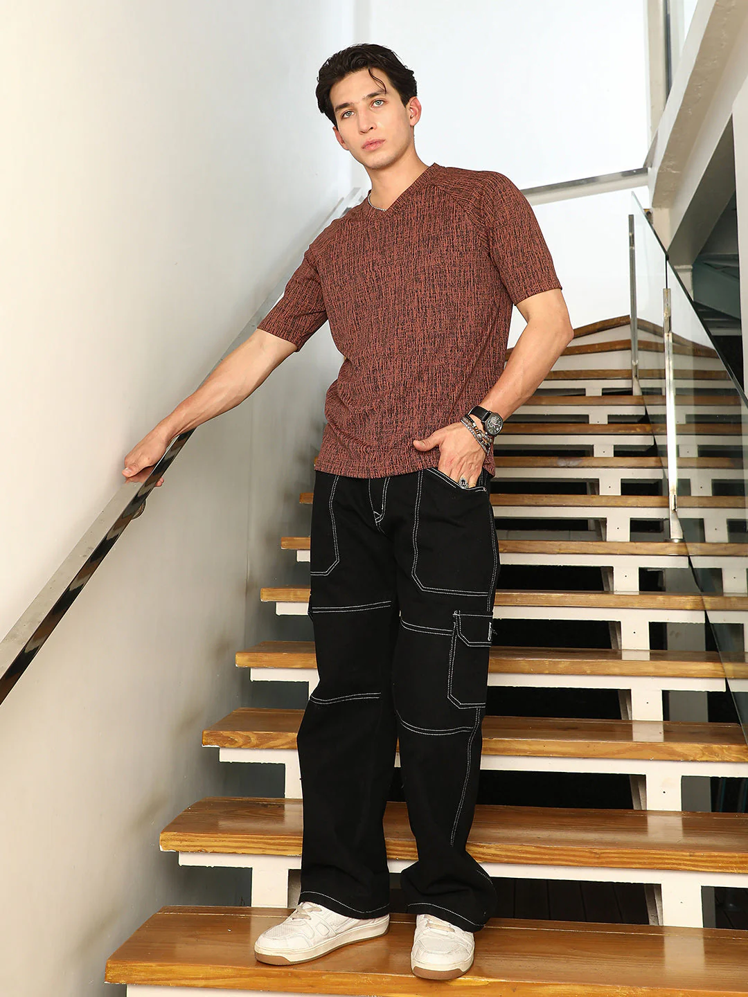Contrast-Heathered Knitted T-Shirt - Image 5