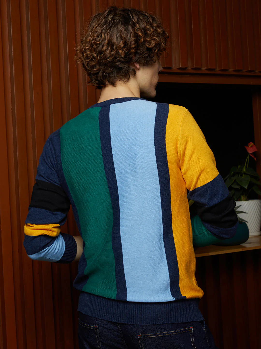 Contrast Panel Pullover Sweater - Image 4