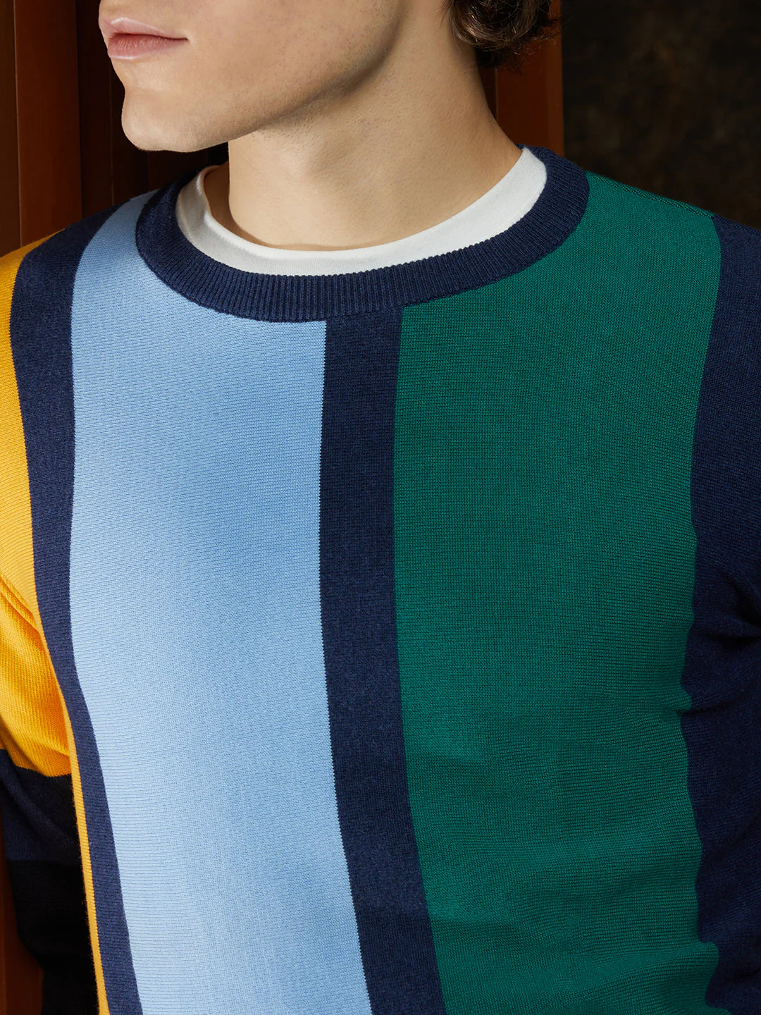 Contrast Panel Pullover Sweater - Image 7