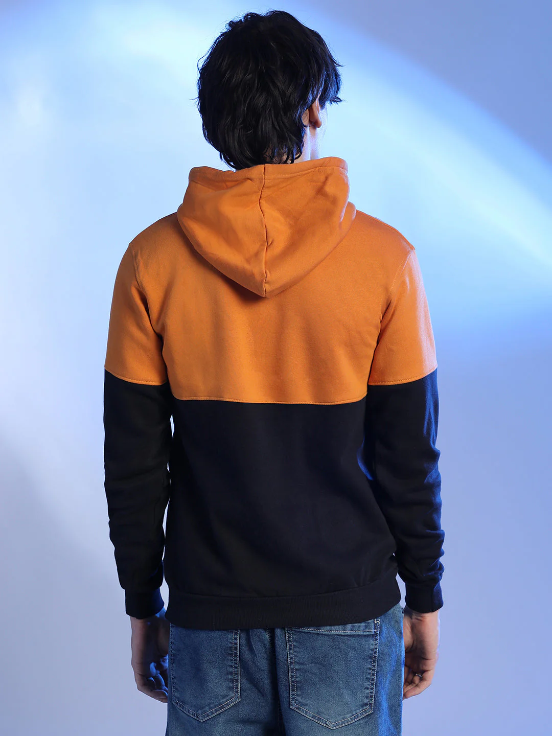 Contrast Blcok Sweatshirt - Image 4