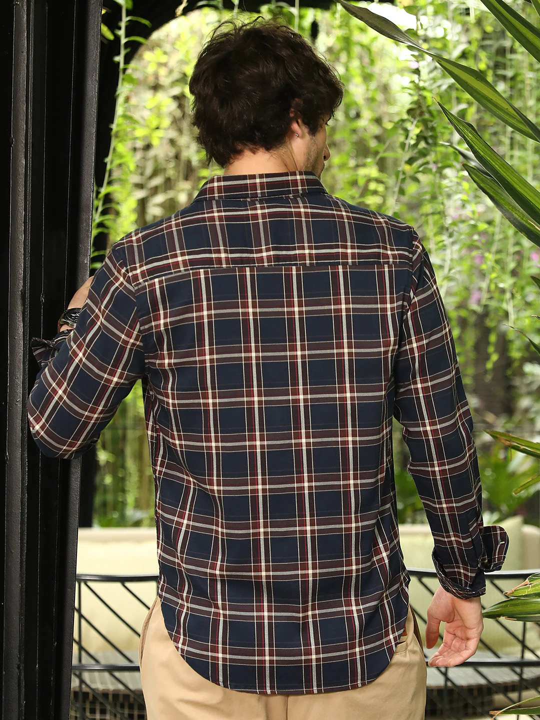 Button-Down Tartan-Plaid Shirt - Image 4