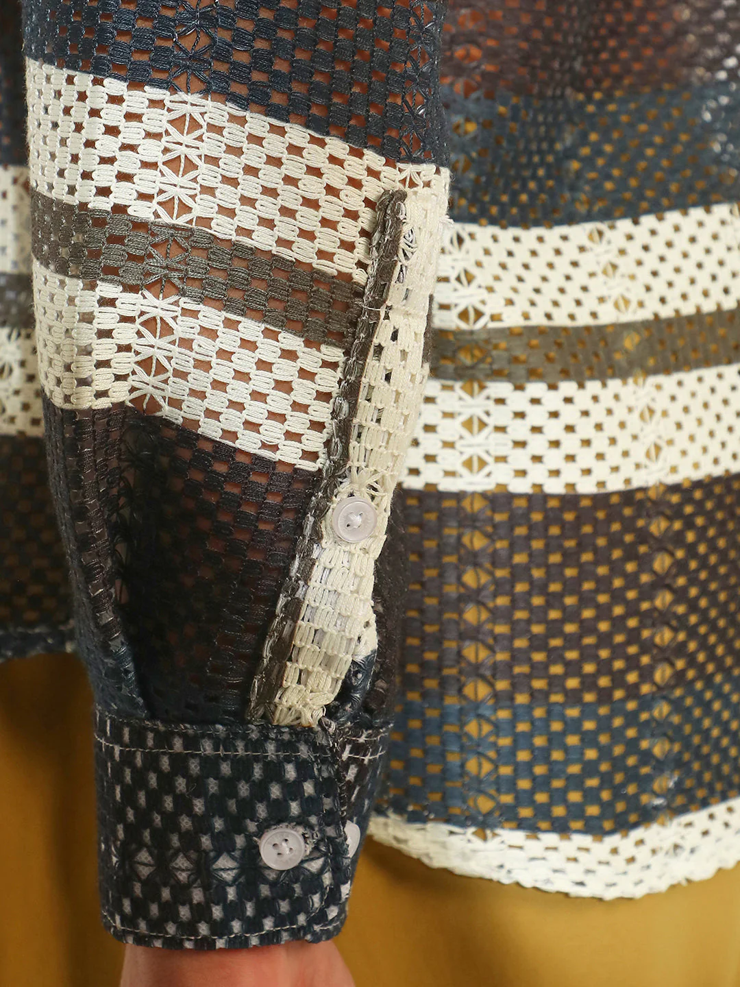 Contrast Panel Knit Shirt - Image 8