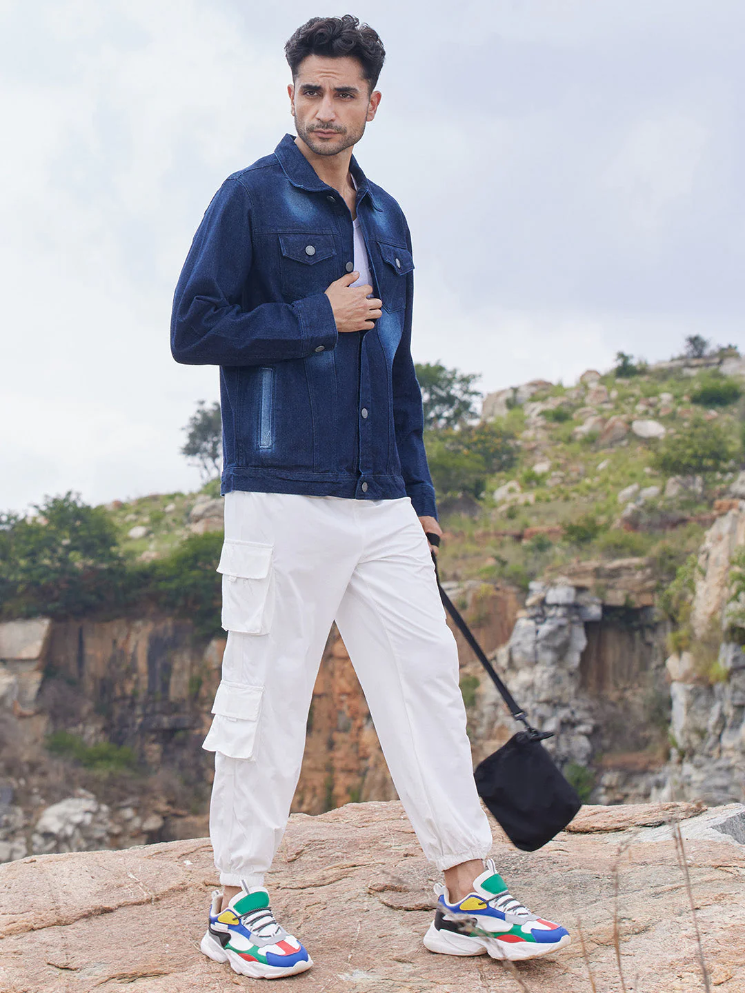 Men's Dark-Wash Denim Jacket With Button-Closure - Image 6