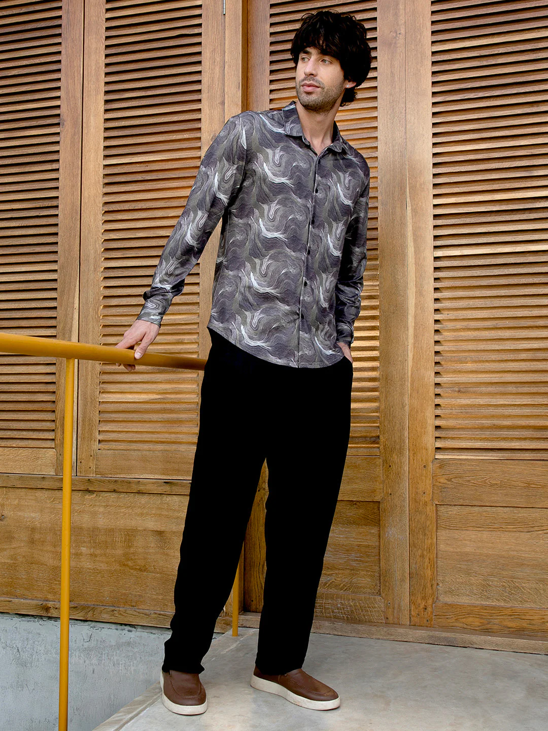 Flow-Lined Imprint Shirt - Image 5