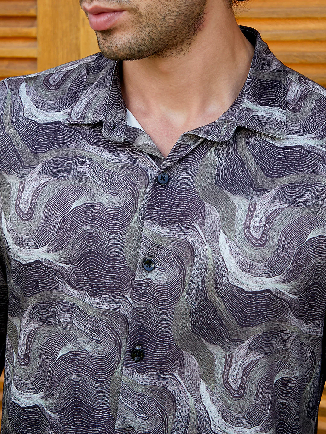 Flow-Lined Imprint Shirt - Image 7
