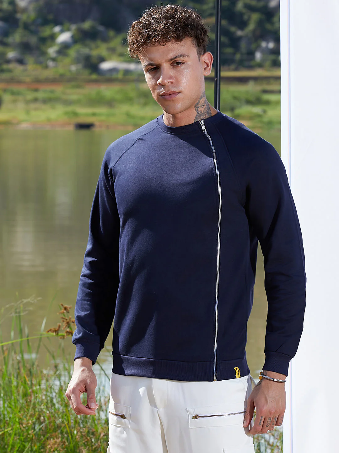 Sweatshirt With Asymmetriclal Zip - Image 2