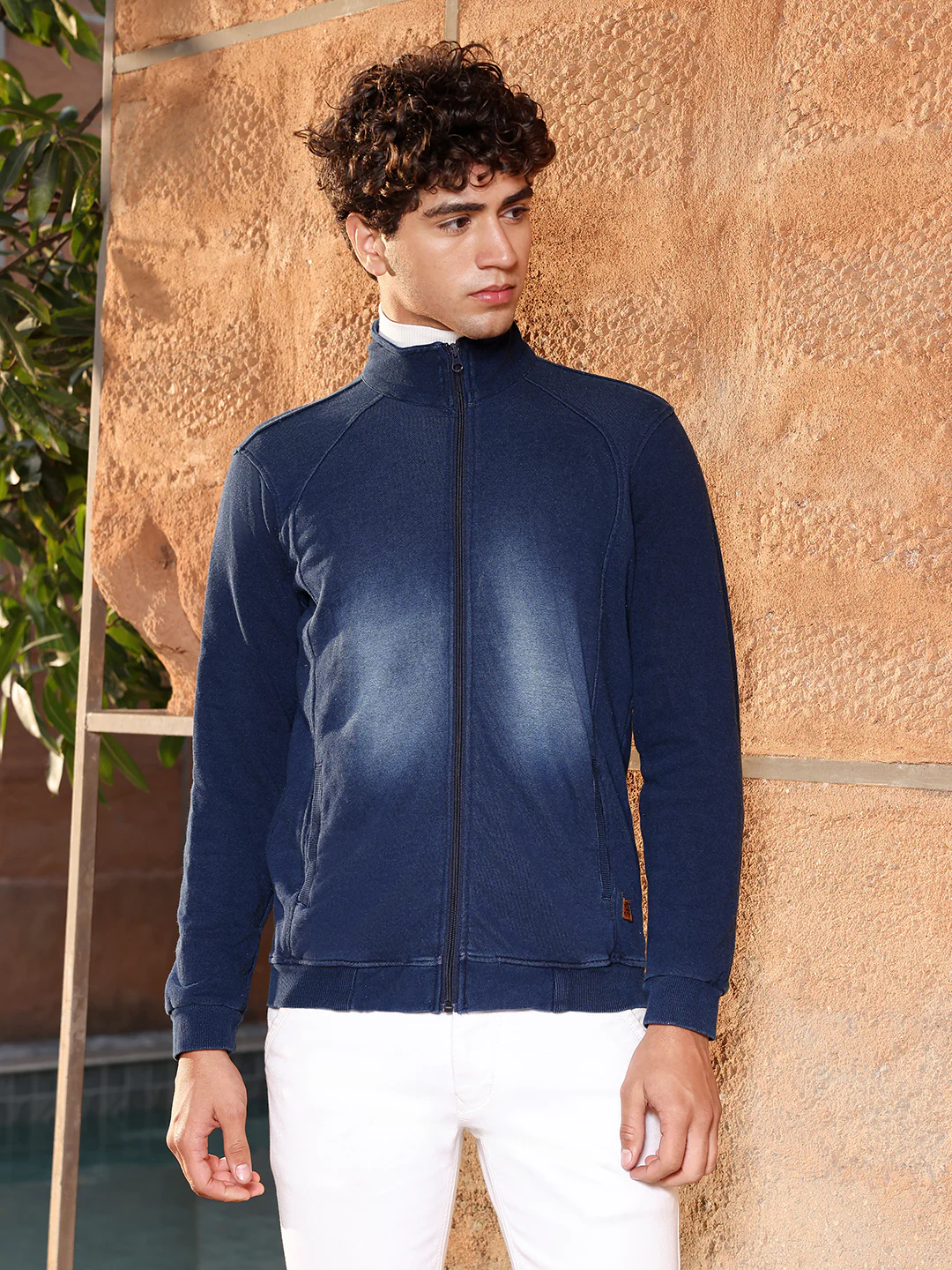 Zip-Front Dark-Wash Denim Jacket - Image 10