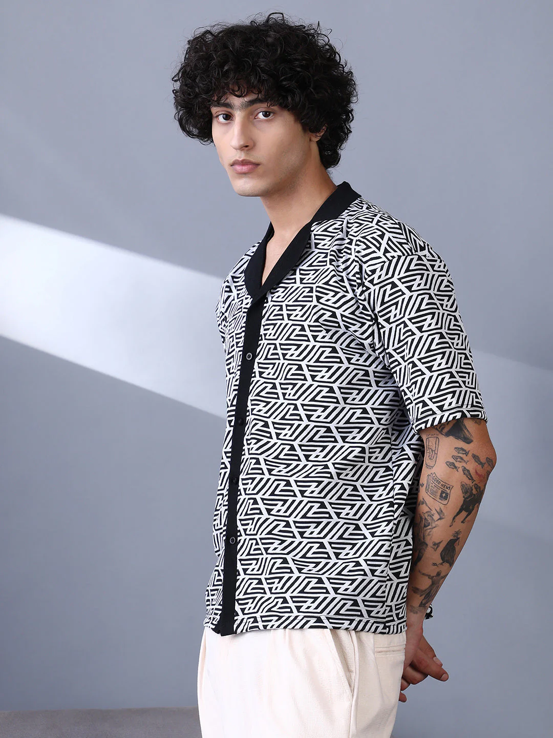 Angleline-Imprint Cuban-Polo Shirt - Image 3
