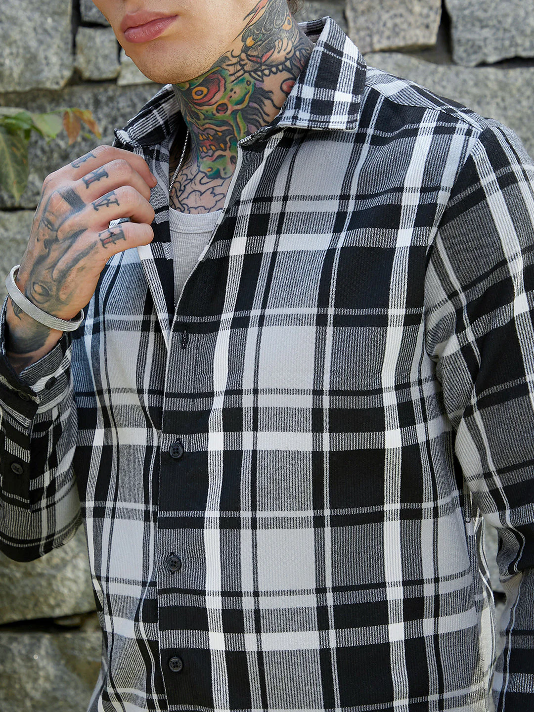 Dark-Plaid Relaxed Shirt - Image 7