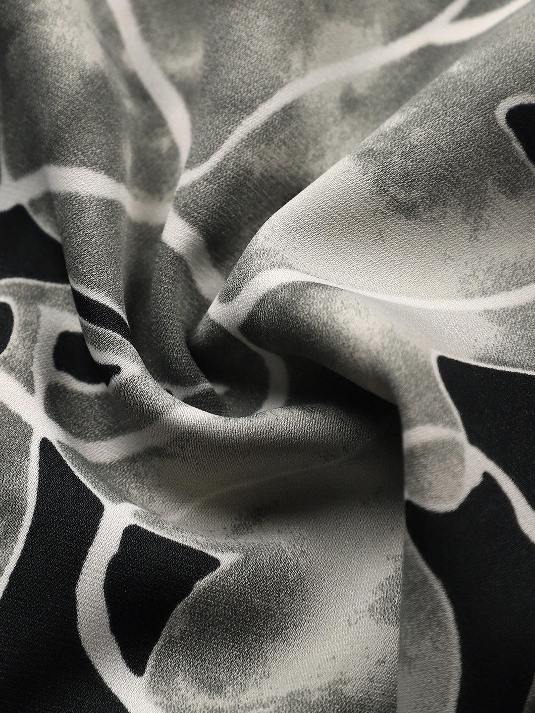 Artistic-Foliage Lined Imrprint Shirt - Image 10