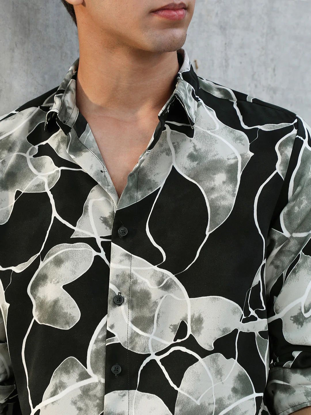 Artistic-Foliage Lined Imrprint Shirt - Image 7