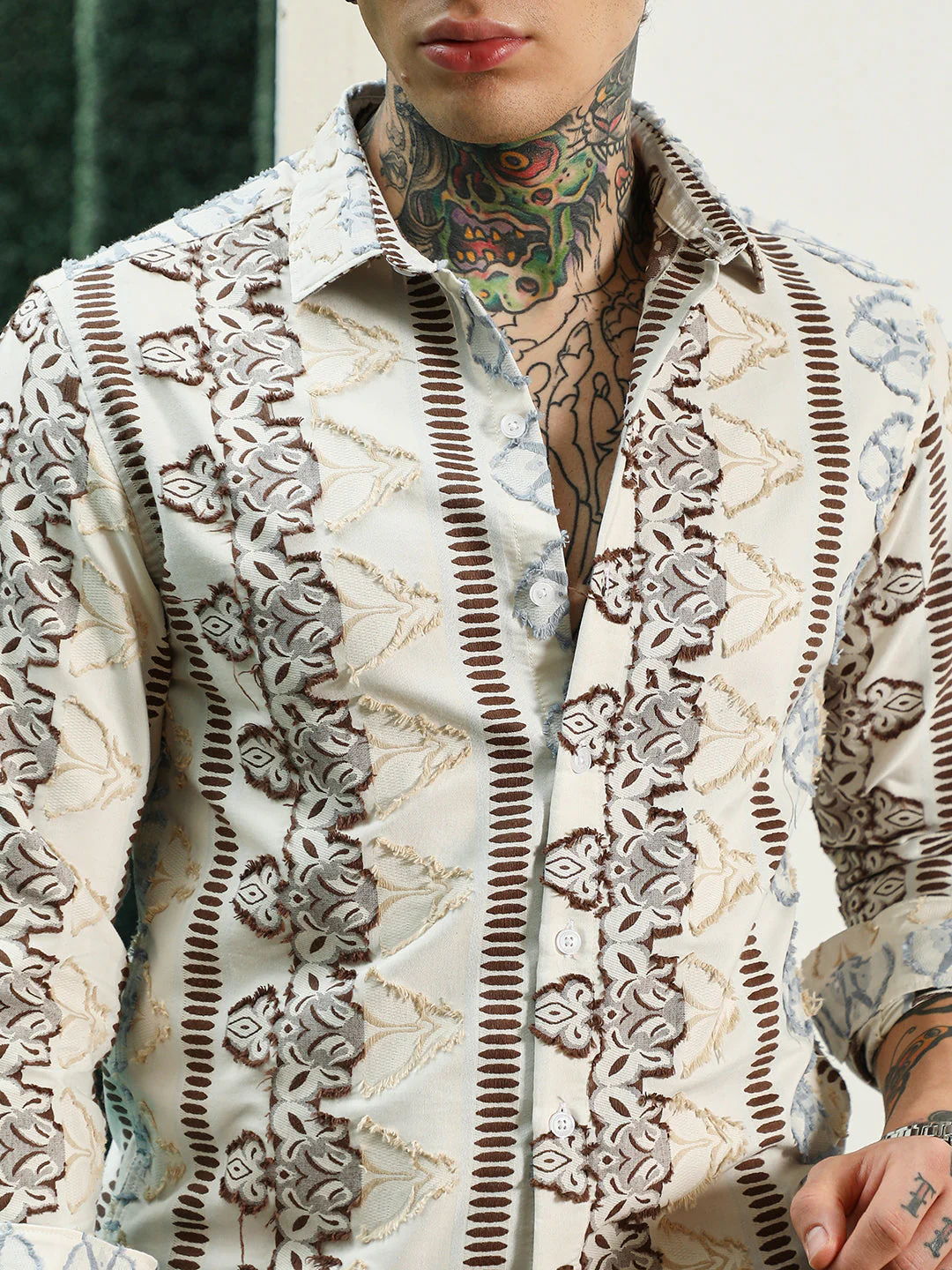 Off White Self Design Cotton-Poly Blend Full Sleeve Shirt - Image 7