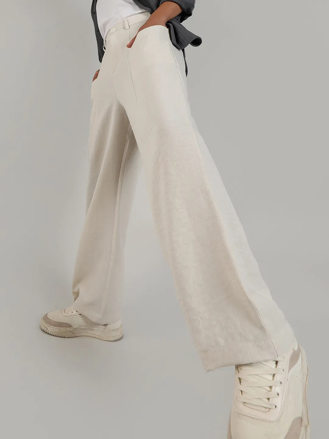 Lightweight - Tailored Linen-Blend Trousers - Image 2