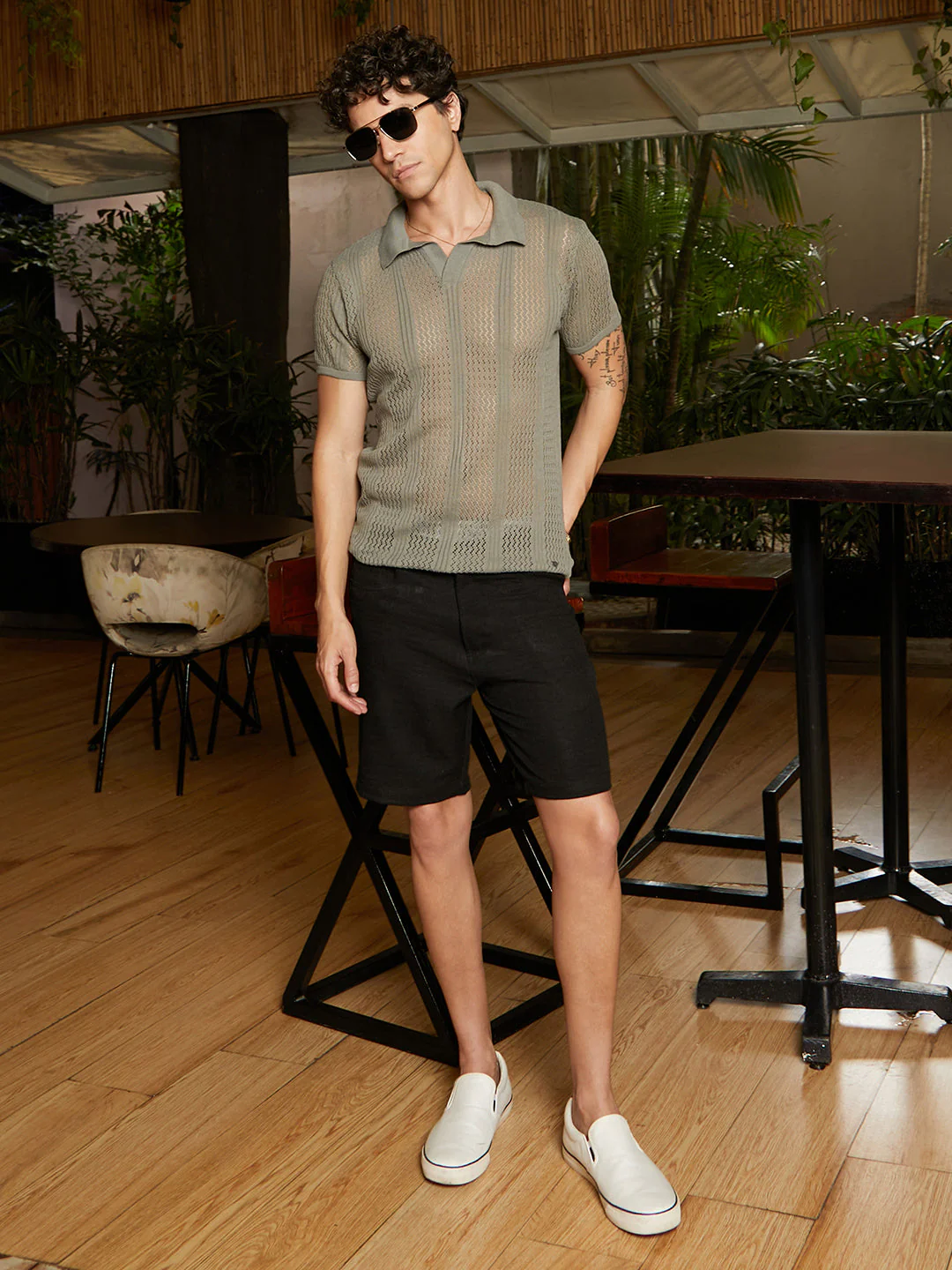 Chevron-Lined Textured Polo T-Shirt - Image 6