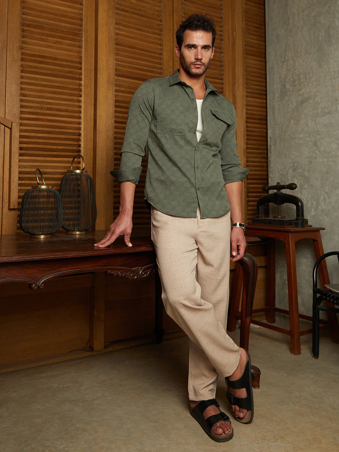 Obliqa-Utility Relaxed Shirt - Image 5