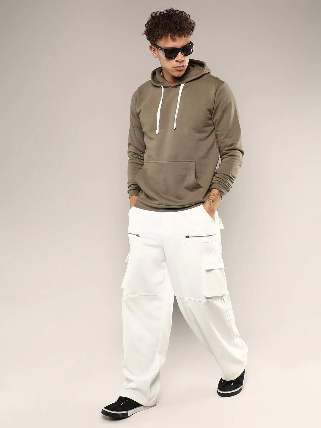 Pullover Hoodie With Contrast Drawstring - Image 6