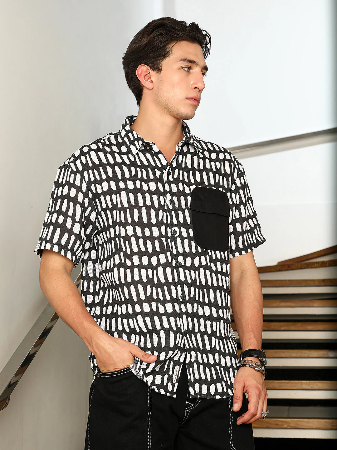 Flap-Block Printed Oversized Shirt - Image 3