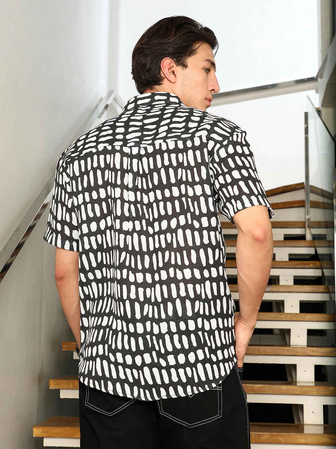 Flap-Block Printed Oversized Shirt - Image 4