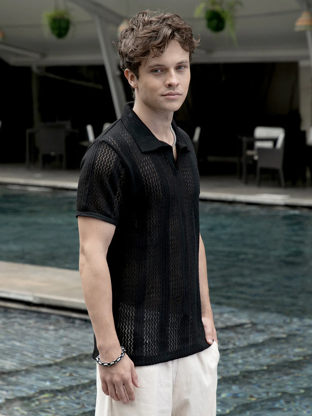 Chevron-Lined Textured Polo T-Shirt - Image 3