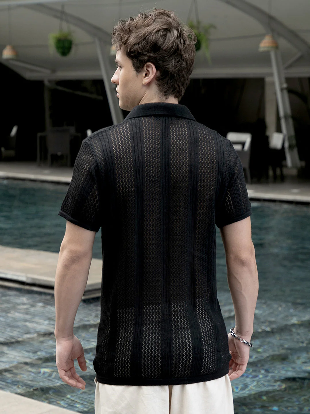 Chevron-Lined Textured Polo T-Shirt - Image 4