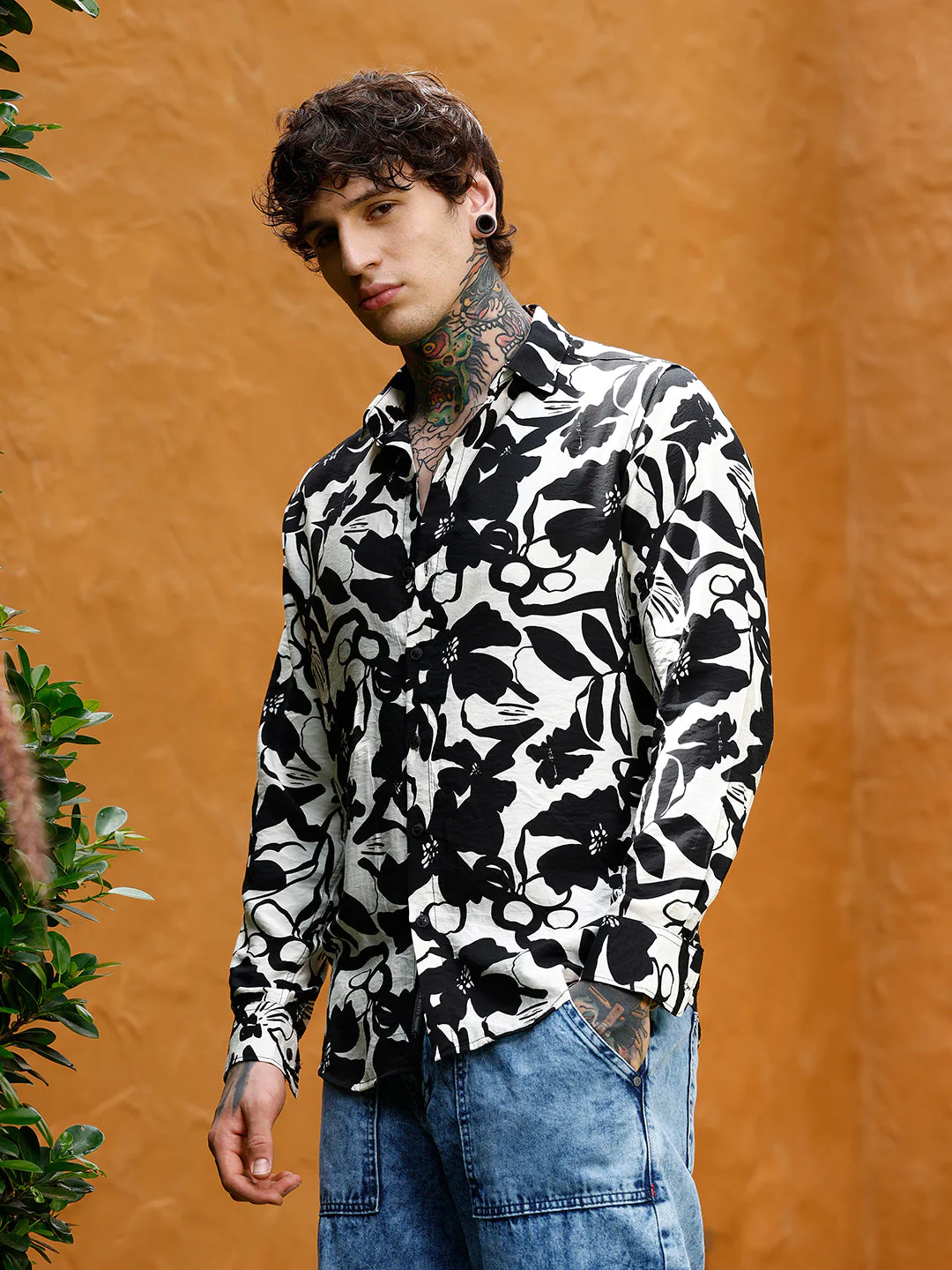 Contrast-Botanical Imprint Shirt - Image 3