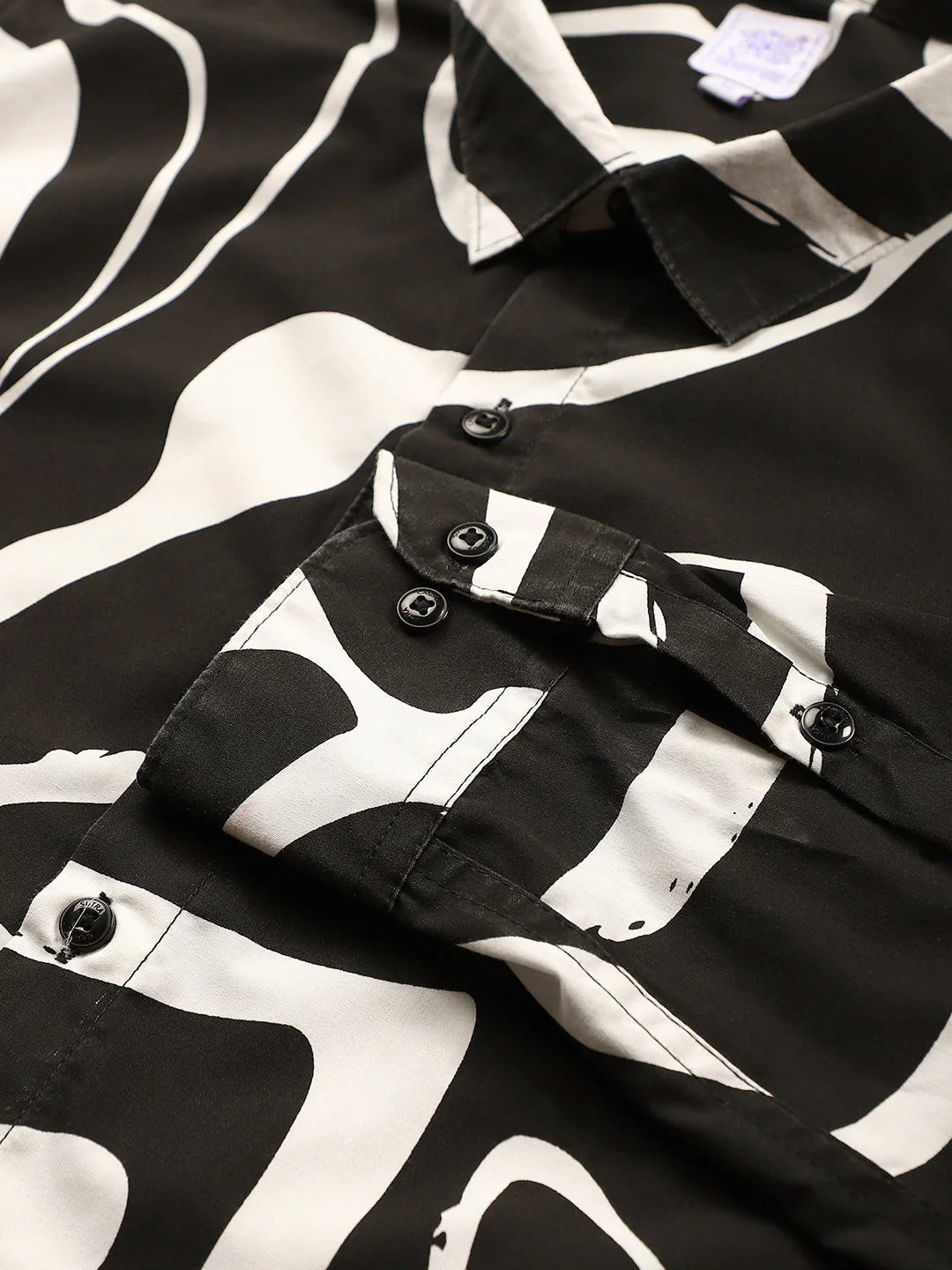 Contrast-Graffiti Imprint Shirt - Image 9