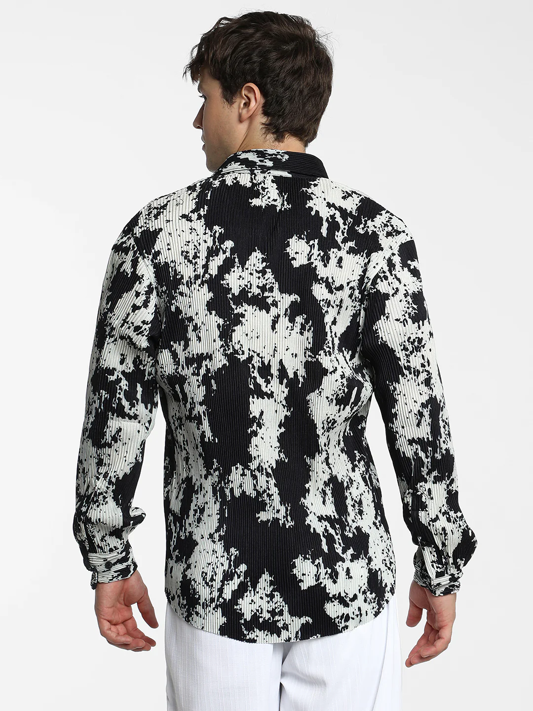 Splash-Pleat Shirt - Image 11