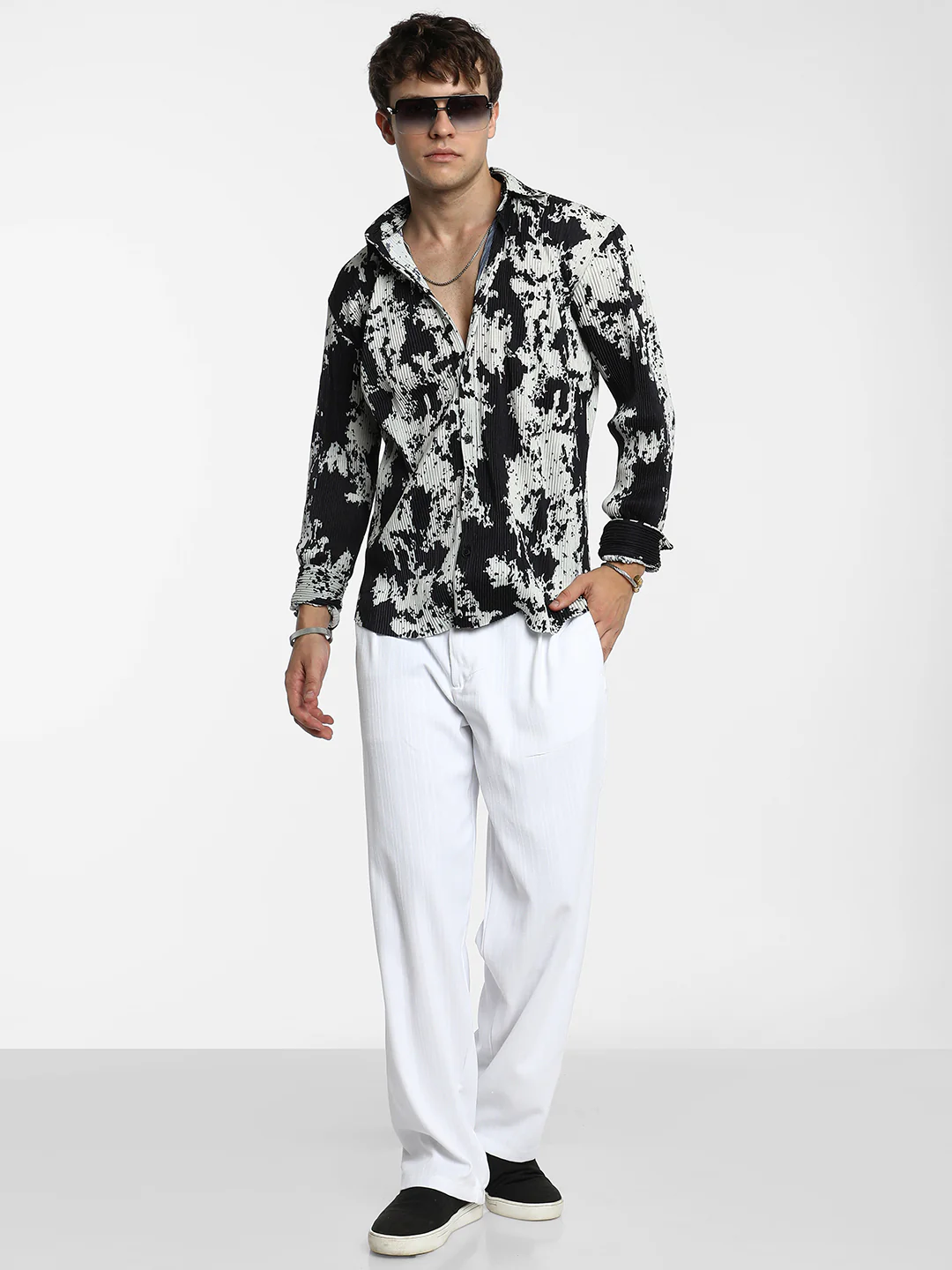 Splash-Pleat Shirt - Image 13