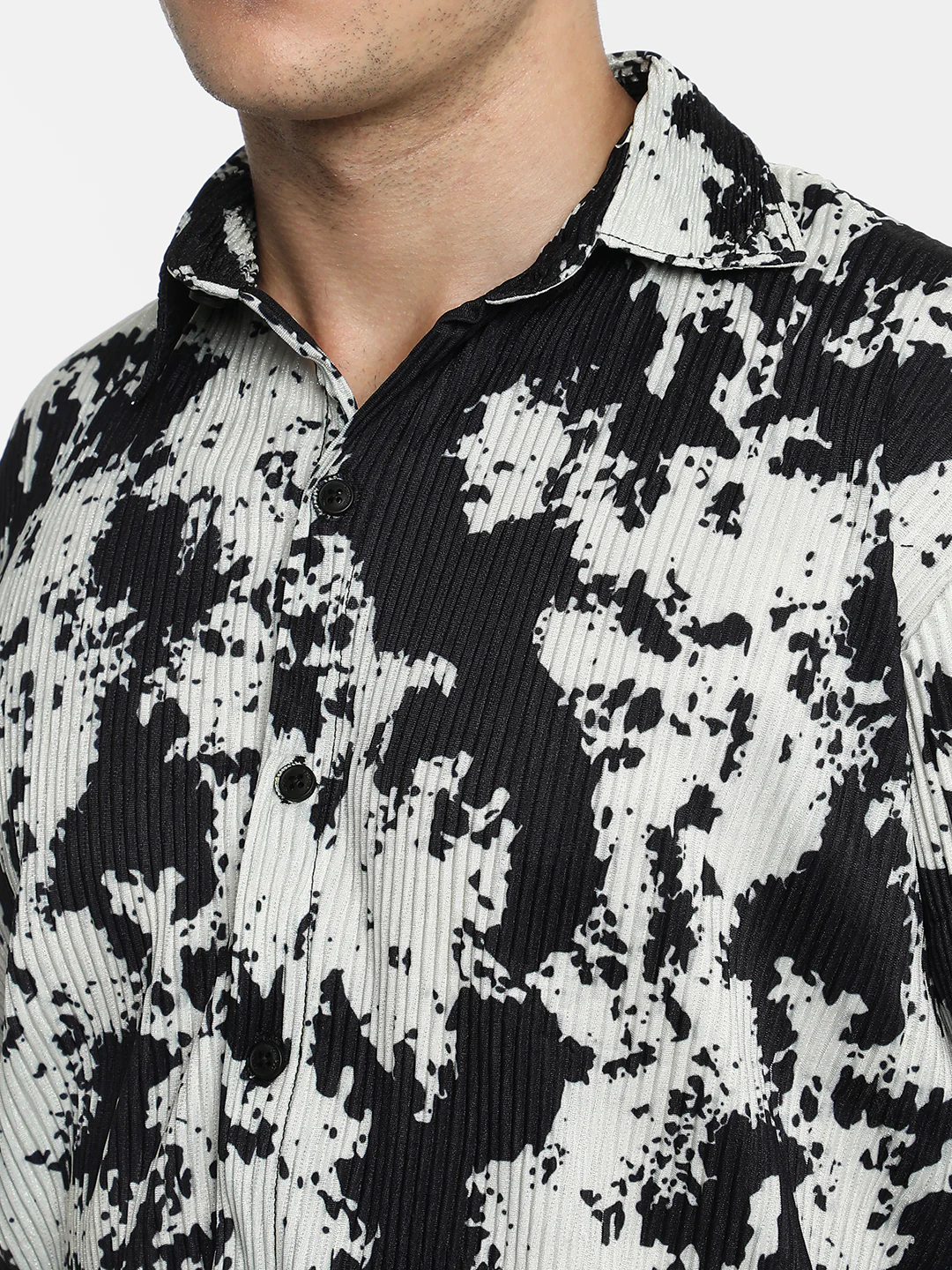Splash-Pleat Shirt - Image 14