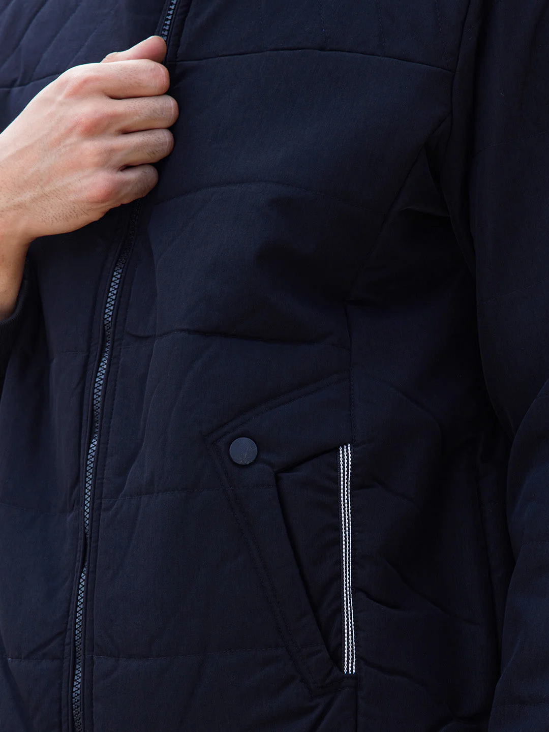 Quited Bomber Jacket With Ribbed Hem - Image 7