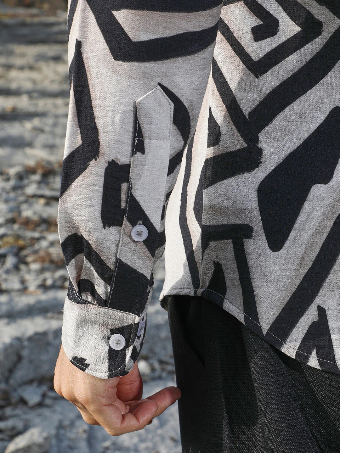 Abstract Breezy Shirt - Image 8