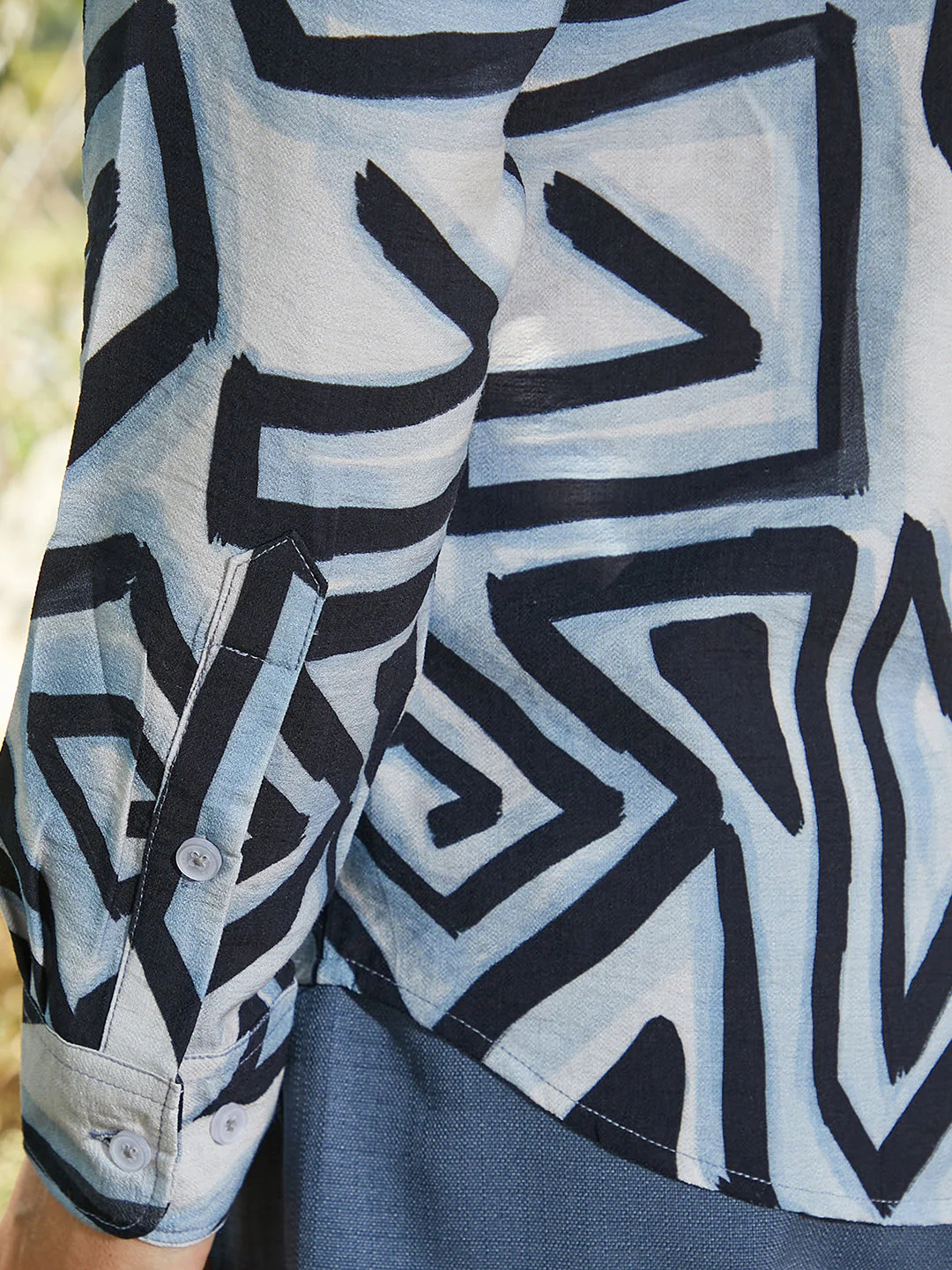 Abstract Breezy Shirt - Image 7