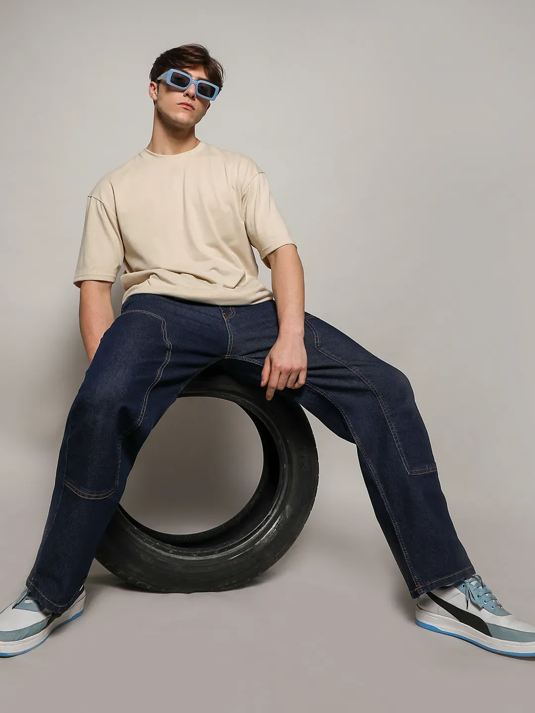 Oversized Basic T-Shirt - Image 6