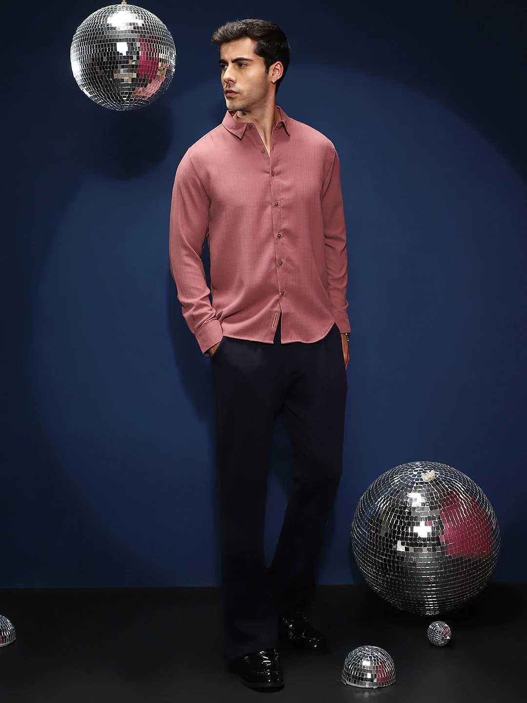 Solid-Woven Regular Shirt - Image 5