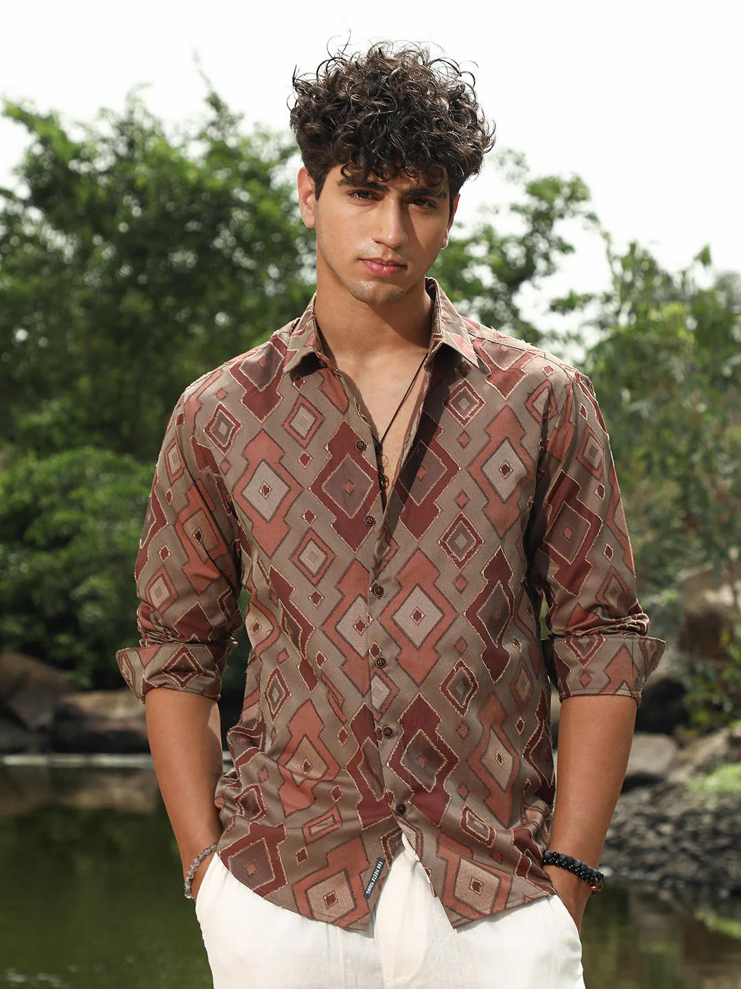 Indie-Folk Geometric Jacquard Shirt - Image 2