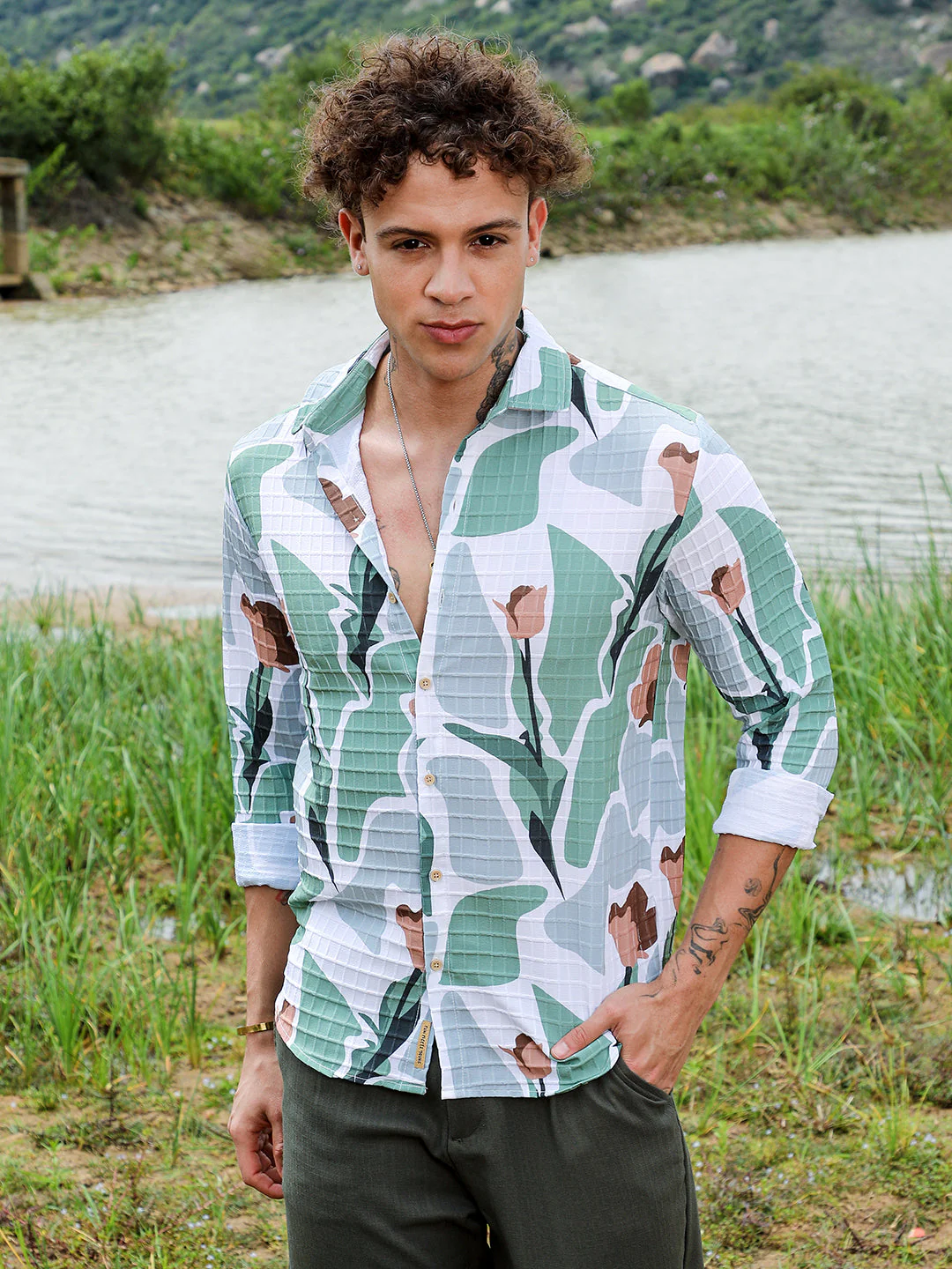 Abstract Tulip Shirt - Image 2