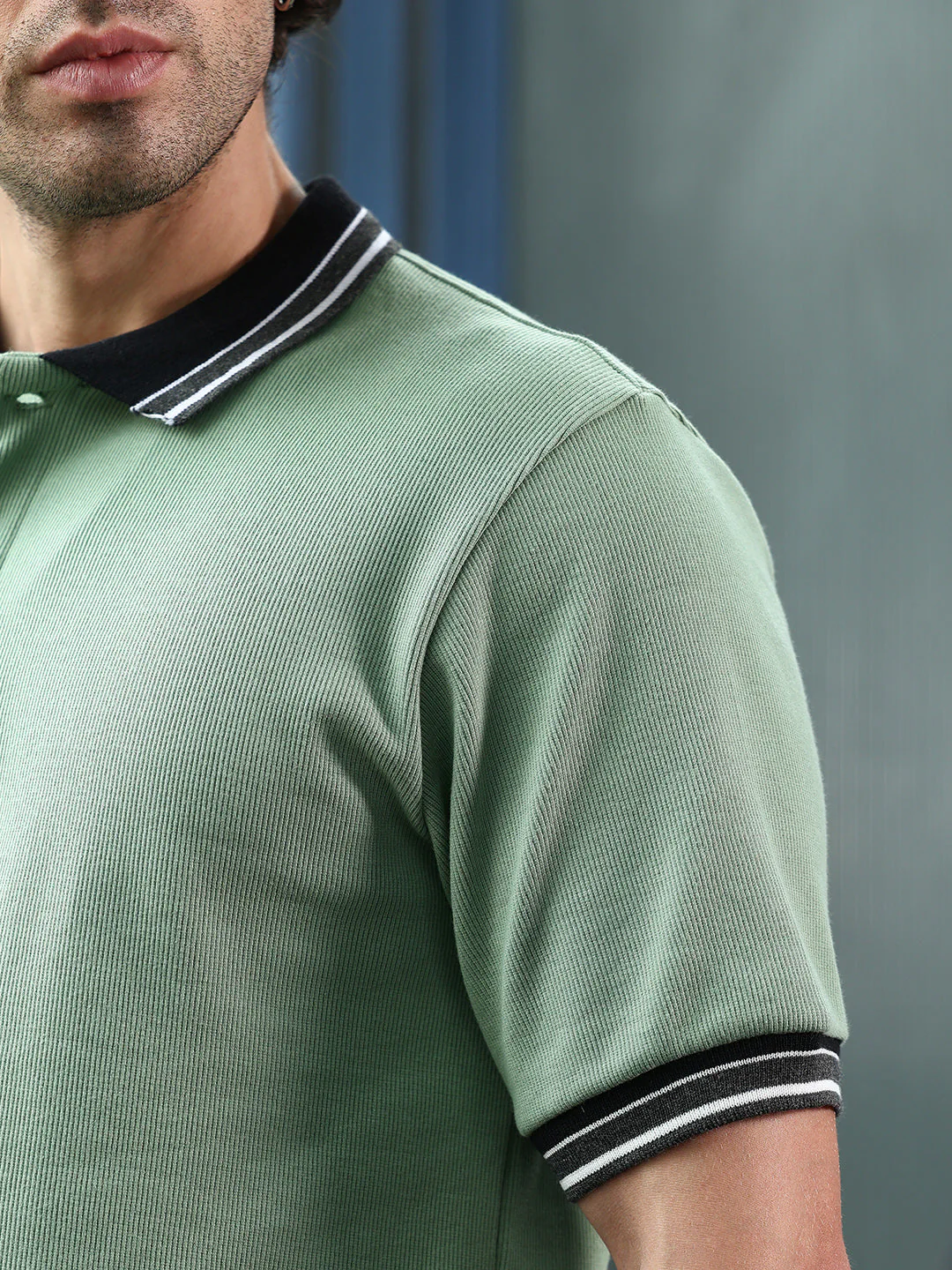 Contrast-Lined Ribbed Polo T-Shirt - Image 8