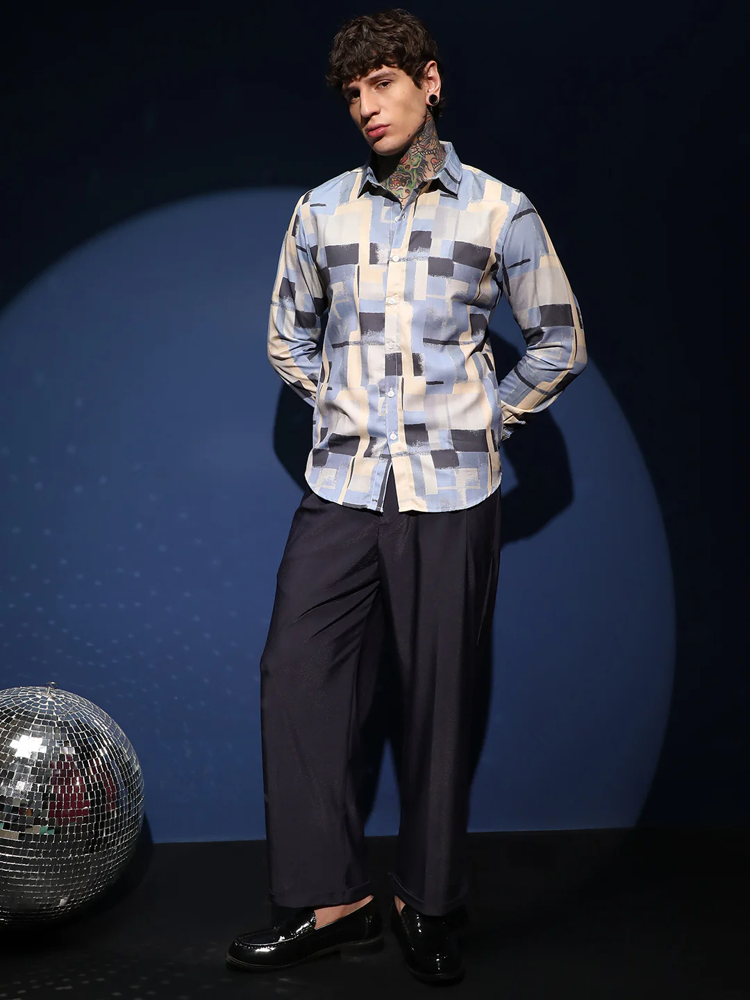Cubic-Overlap Shirt - Image 12