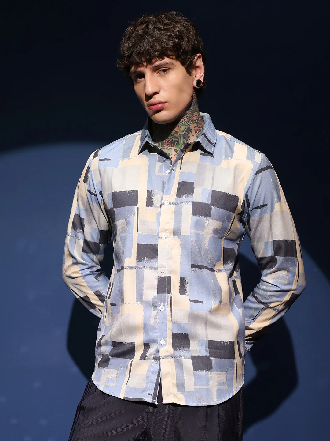 Cubic-Overlap Shirt - Image 9