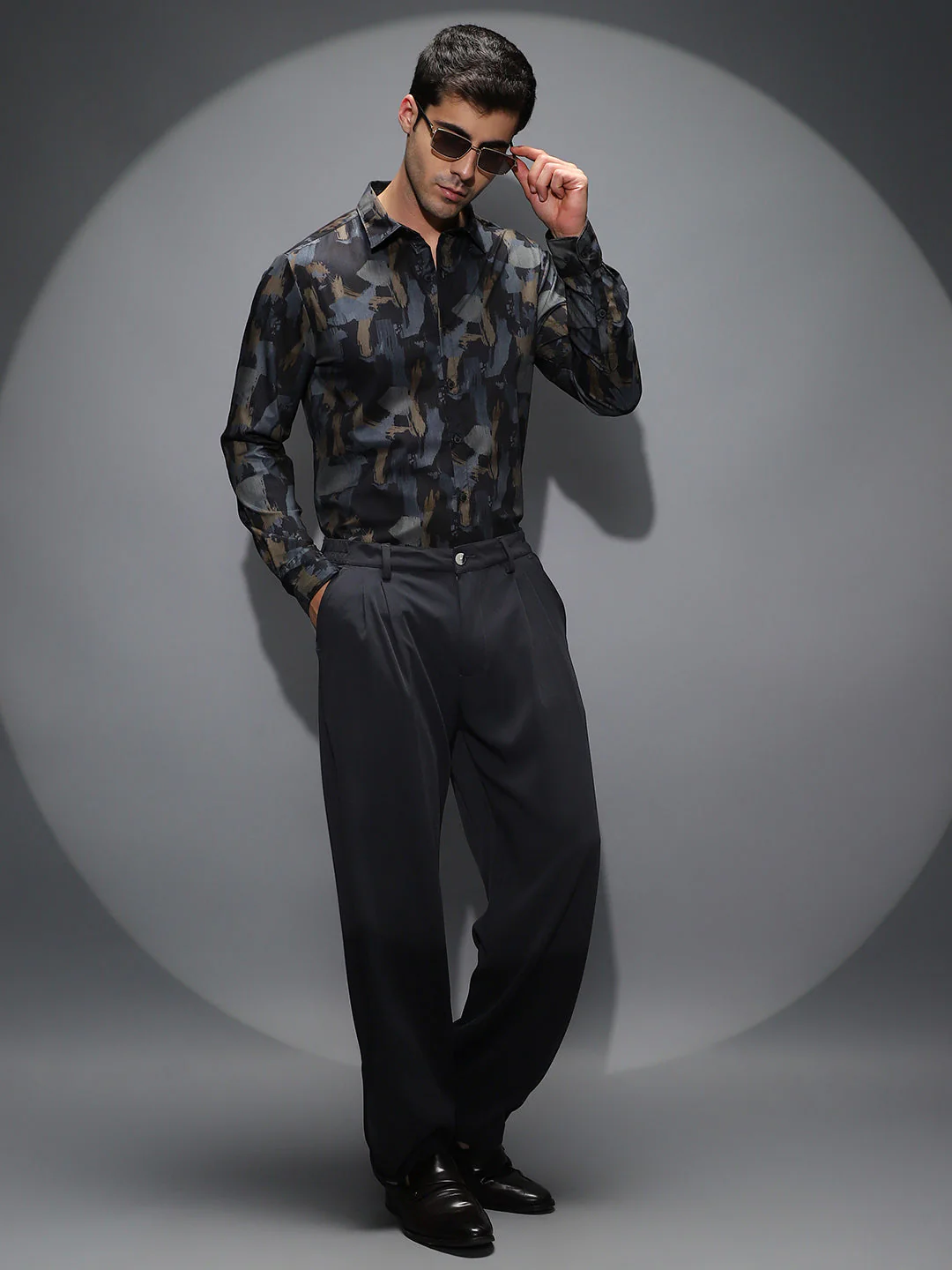 Fray-Stroke Imprint Shirt - Image 5