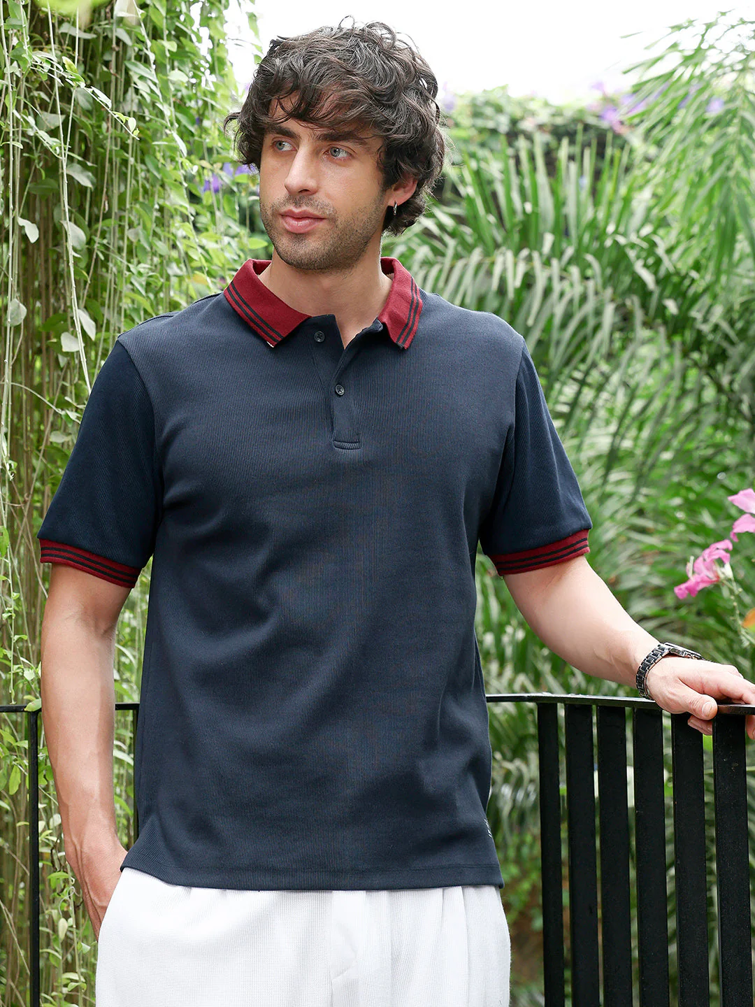 Contrast-Lined Ribbed Polo T-Shirt - Image 2