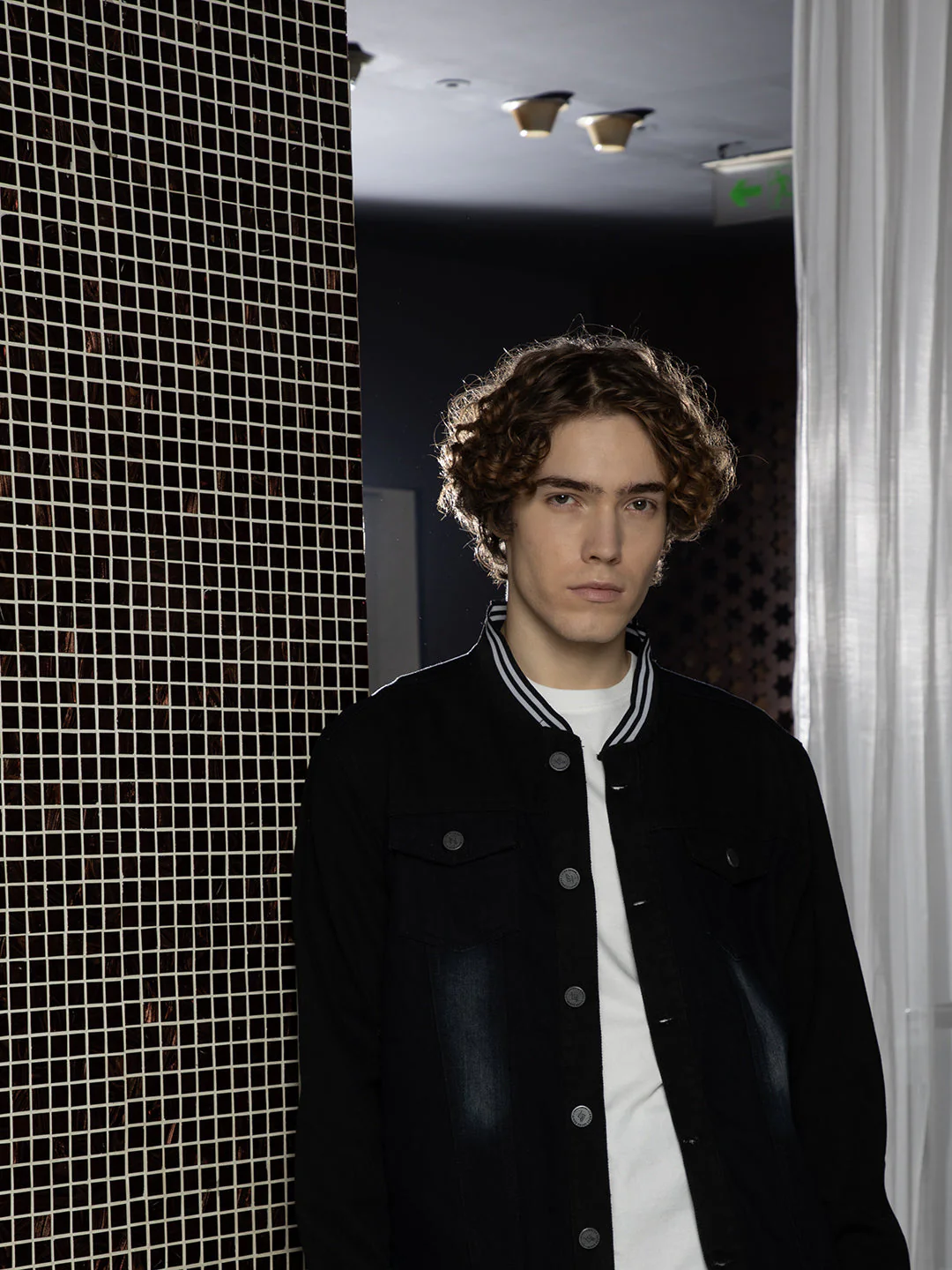 Dark-Wash Denim Bomber Jacket - Image 7