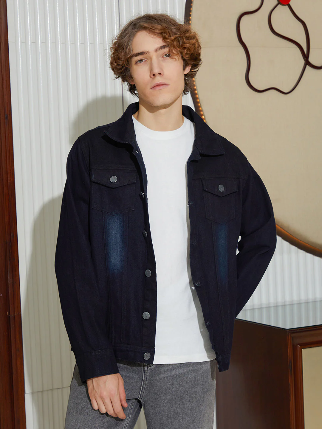 Dark-Wash Relaxed Denim Jacket - Image 2