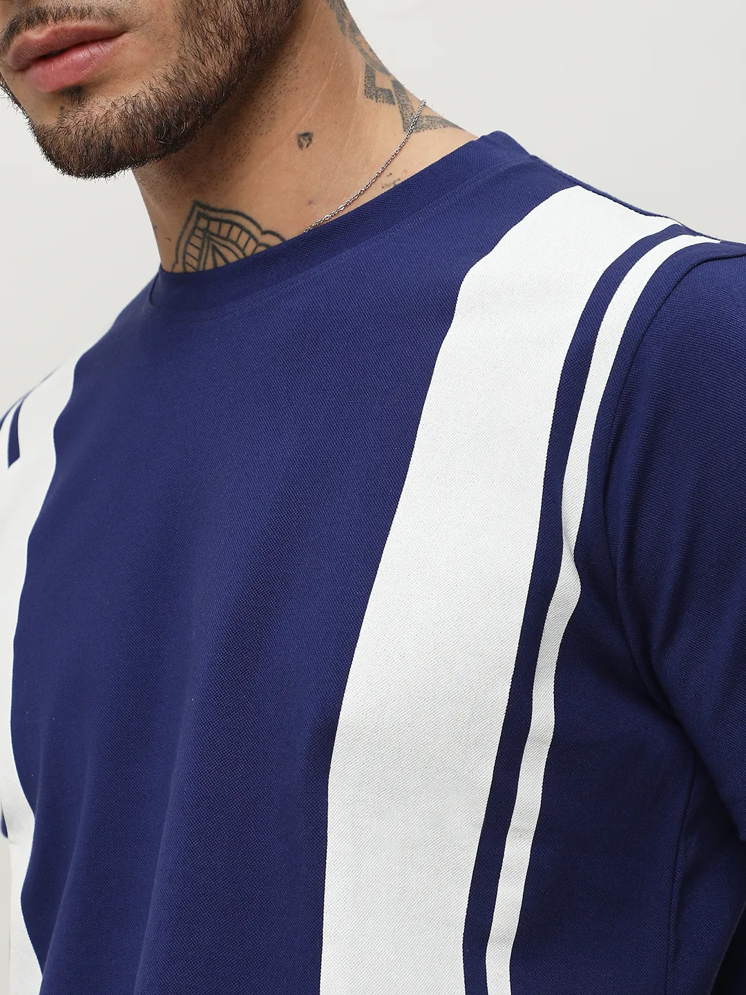 Vertical Contrast Panel T-Shirt - Image 8