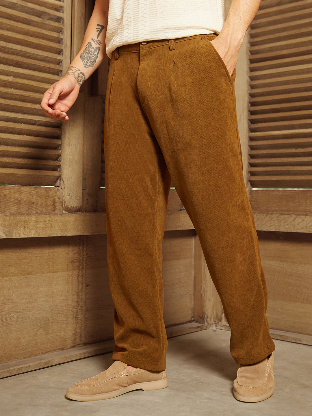Corduroy Pleated Trousers - Image 10