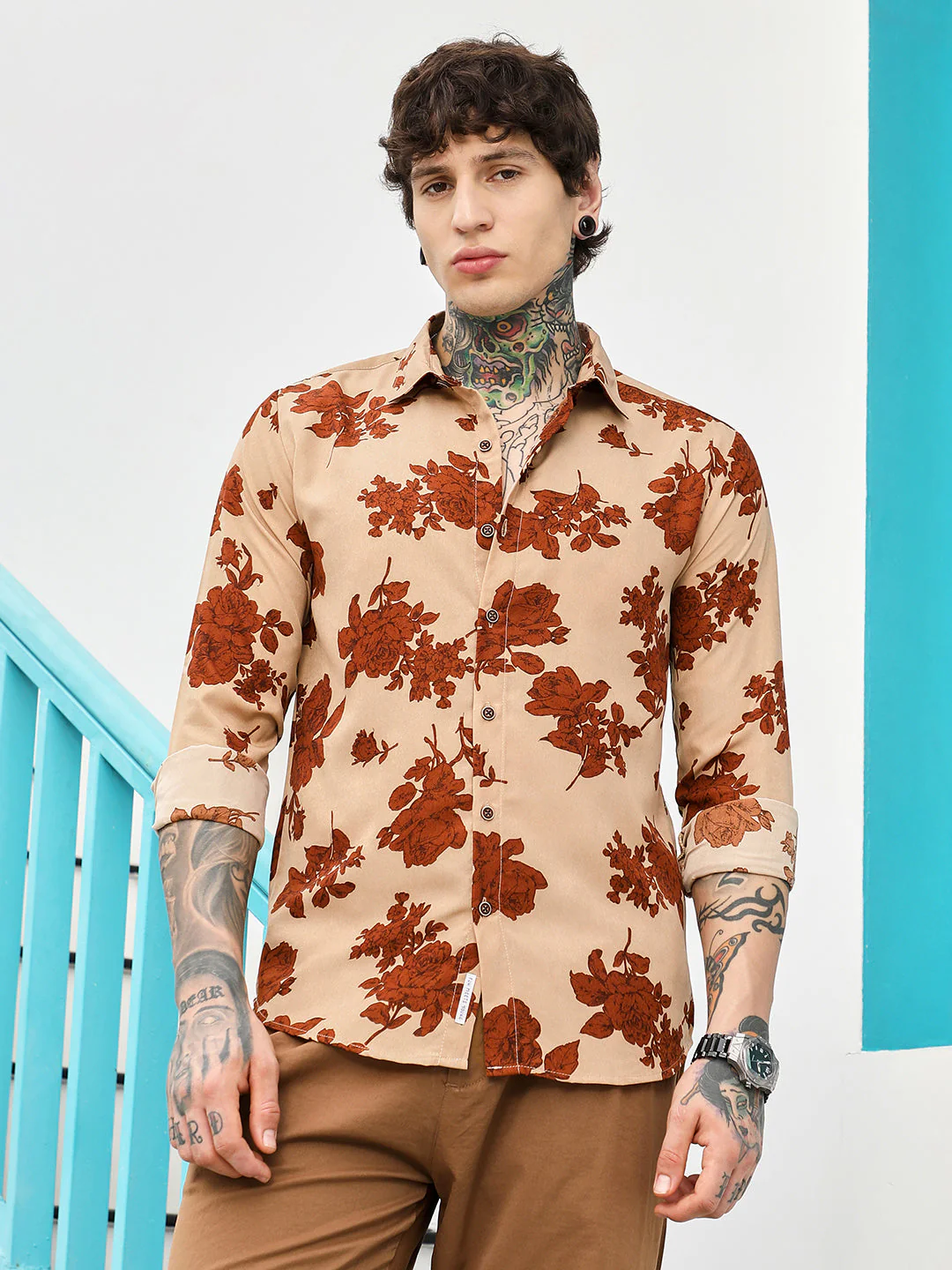 Contrast-Roses Imprint Shirt - Image 2