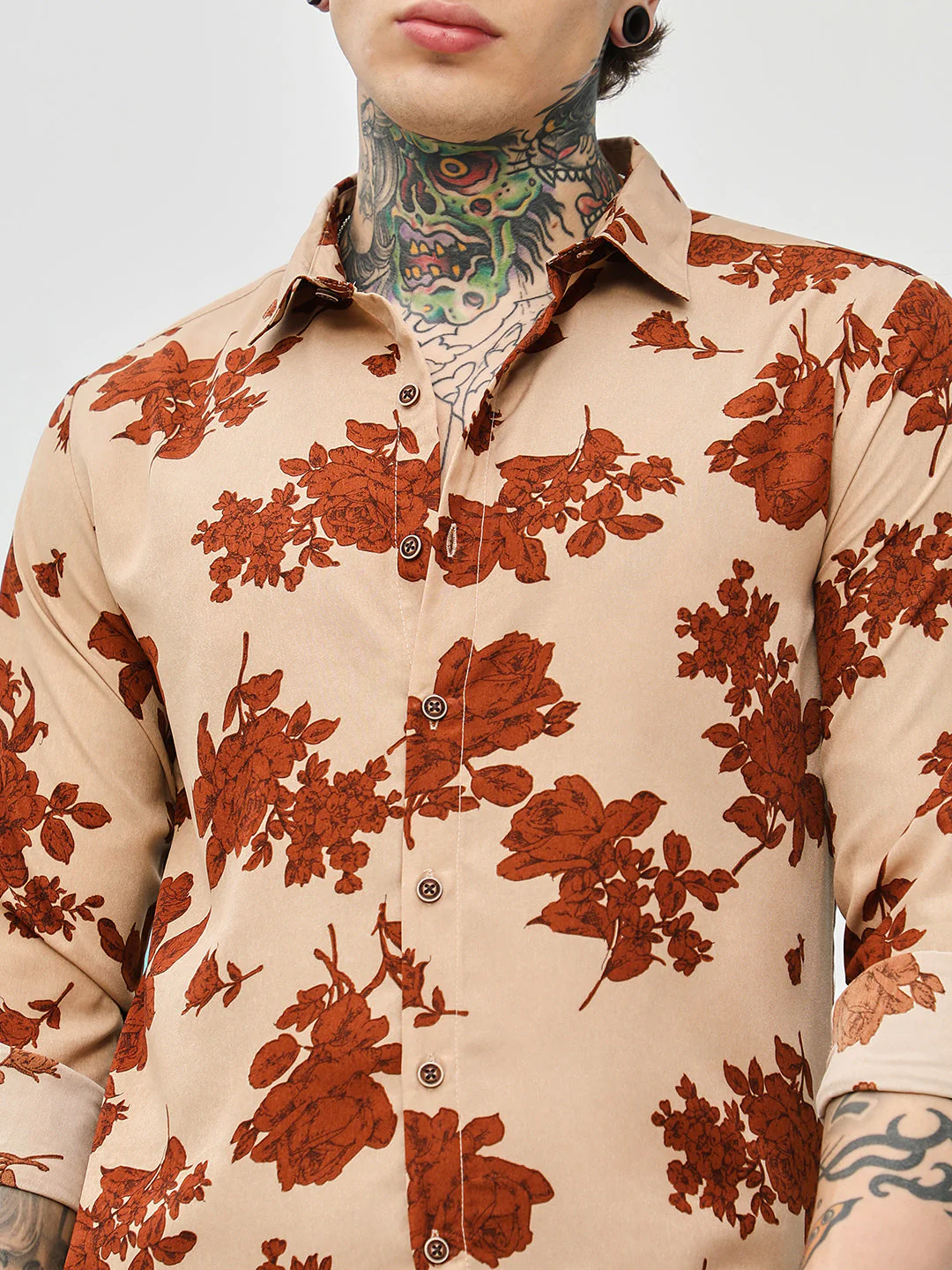 Contrast-Roses Imprint Shirt - Image 7